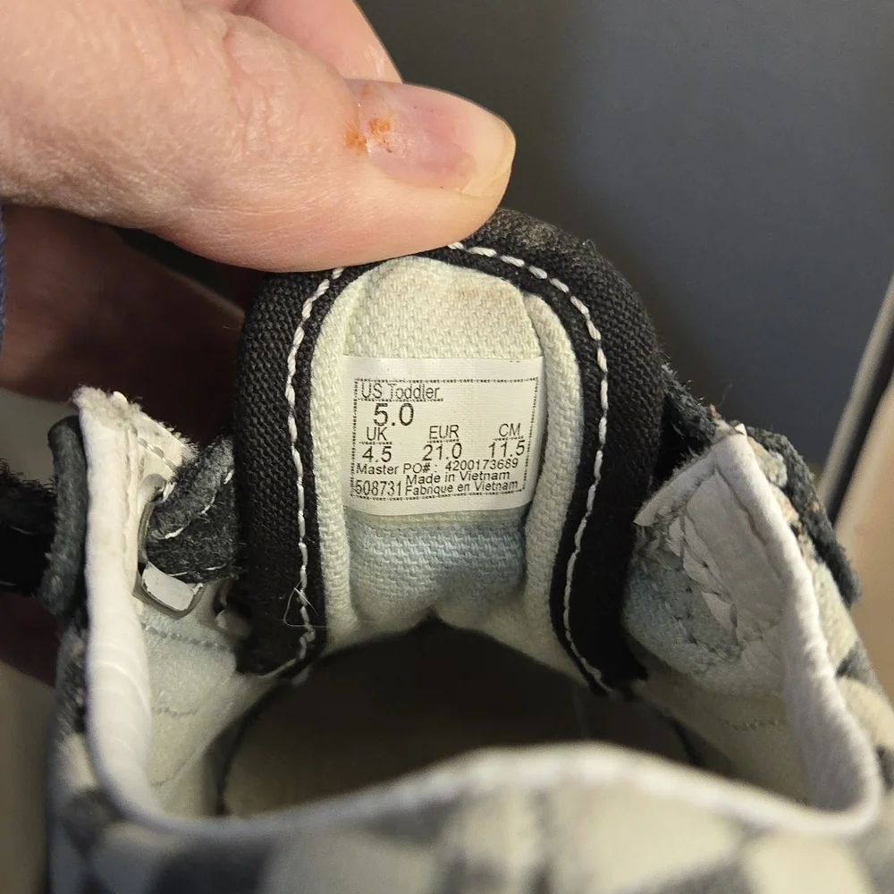 Vans classic sneakers
